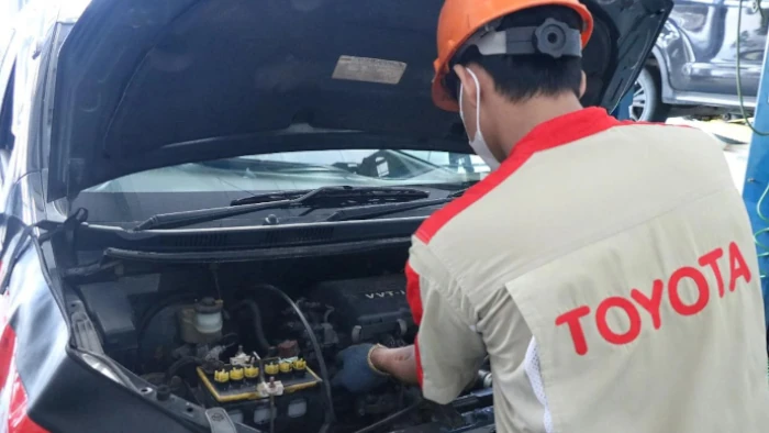toyota malang mobil mogok karena banjir